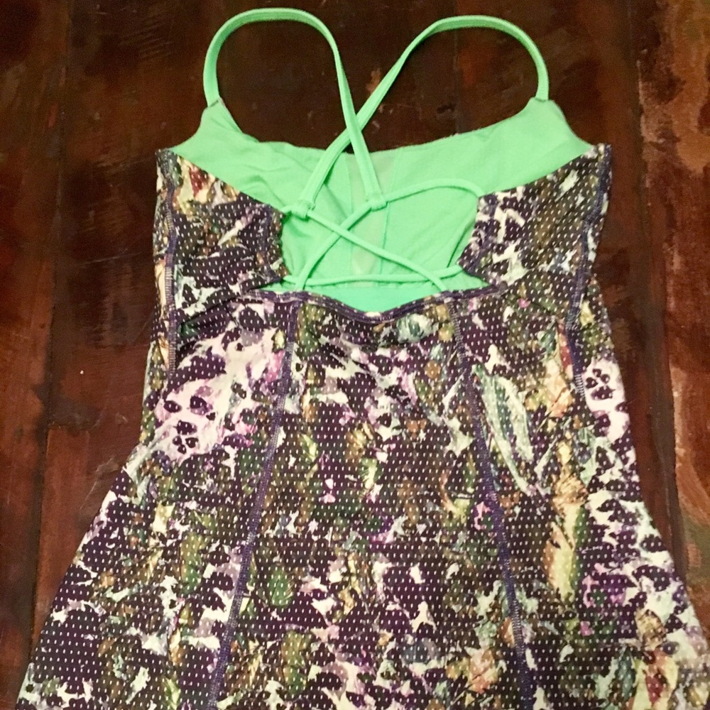 Strappy Lulu Tank w Built in Bra